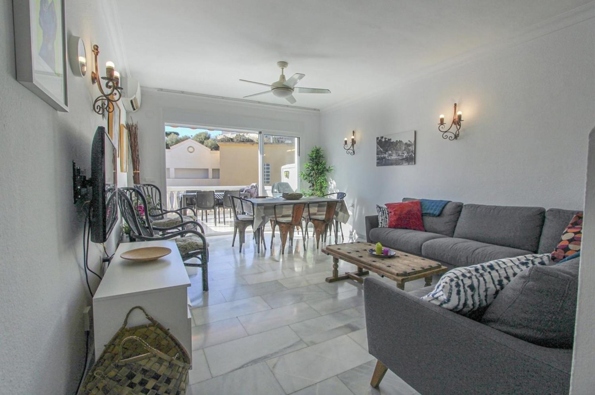 Hébergement de vacances Burriana Casa Playa Nerja